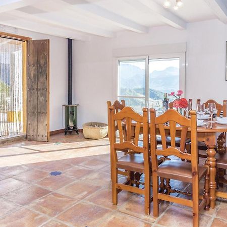 אל גסטור Awesome Home In Cadiz With Swimming Pool מראה חיצוני תמונה