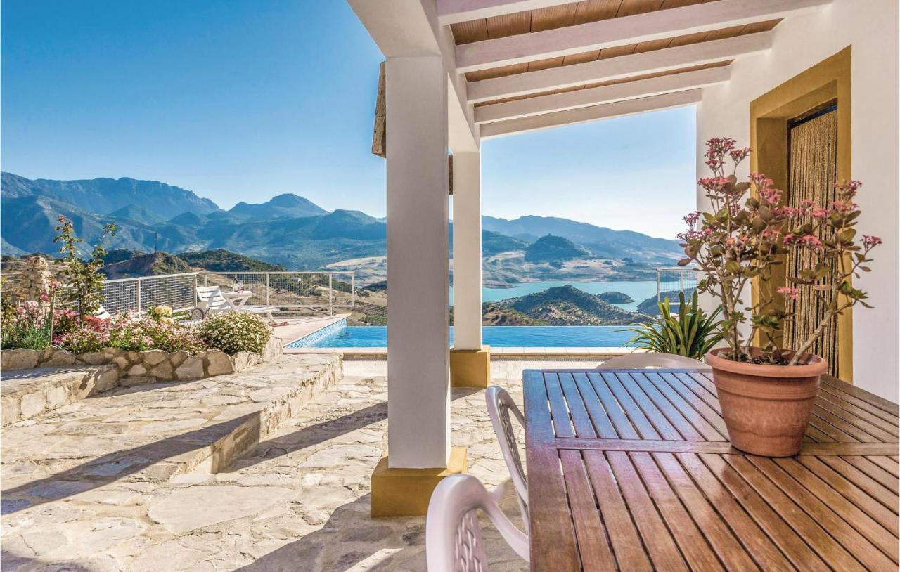 אל גסטור Awesome Home In Cadiz With Swimming Pool מראה חיצוני תמונה