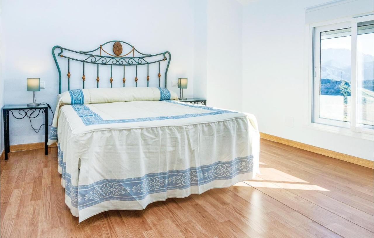 אל גסטור Awesome Home In Cadiz With Swimming Pool מראה חיצוני תמונה