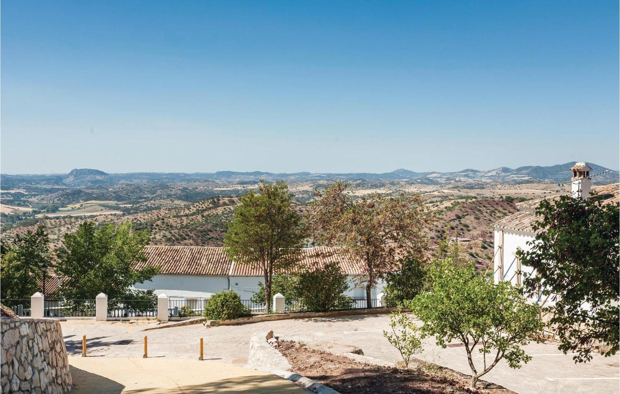 אל גסטור Awesome Home In Cadiz With Swimming Pool מראה חיצוני תמונה